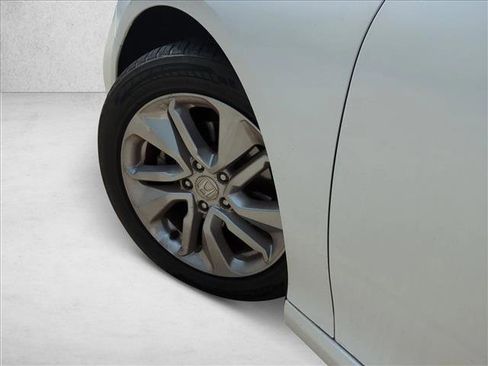 Used 2020 Honda Accord LX image 10