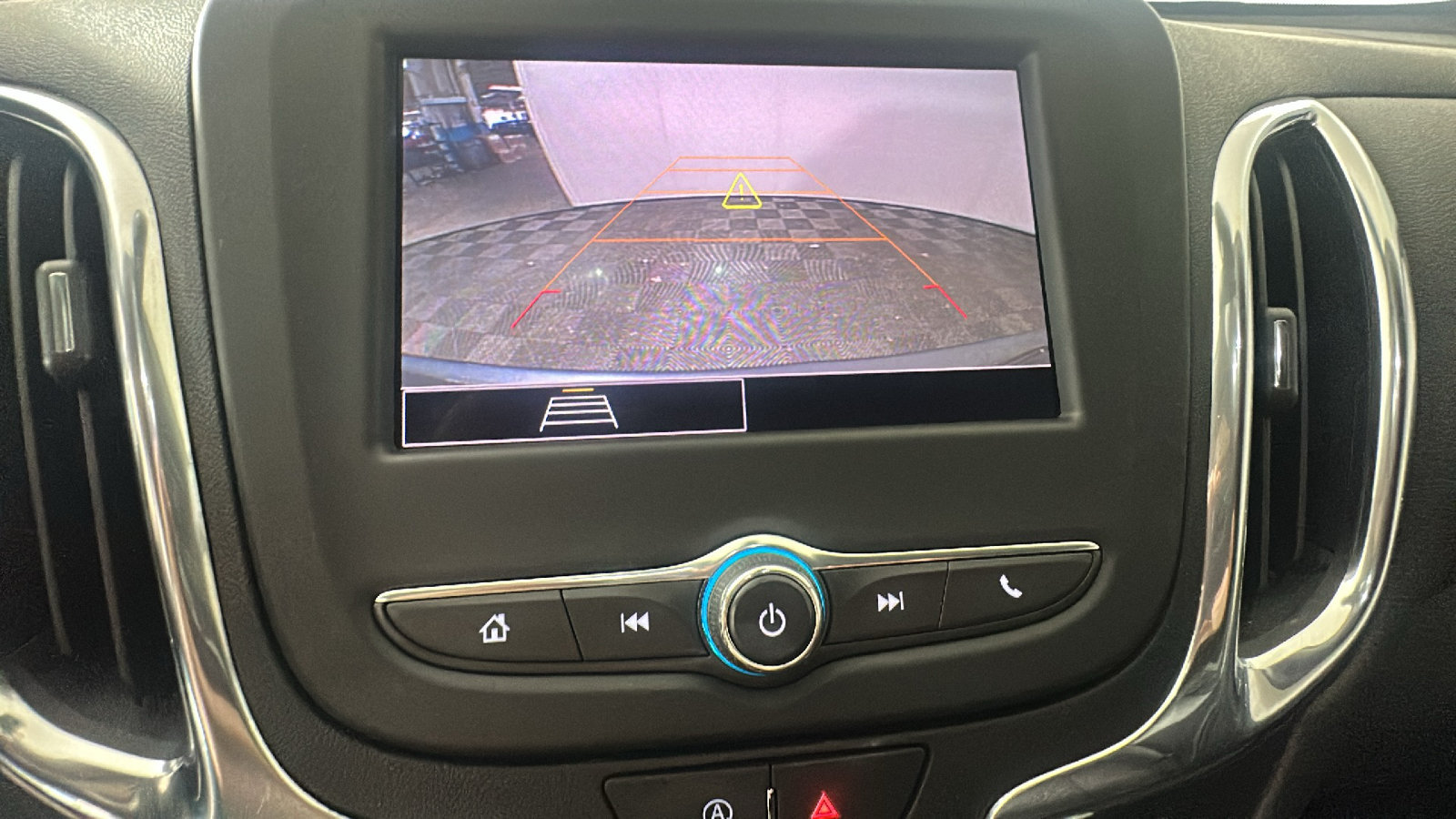 Used 2023 Chevrolet Equinox LT AWD/4WD image 26