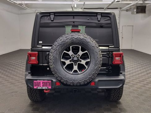 Used 2019 Jeep Wrangler Unlimited Rubicon AWD/4WD image 10