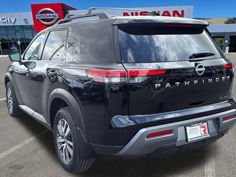 New 2026 Nissan Pathfinder SL AWD/4WD image 5