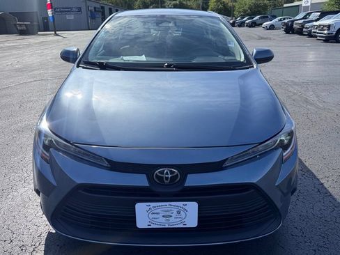 Used 2024 Toyota Corolla LE FWD image 5