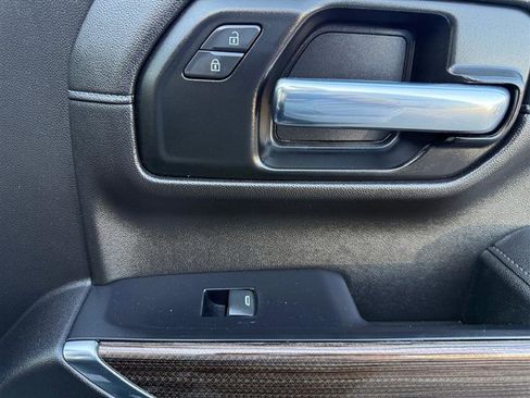 Used 2020 Chevrolet Silverado 1500 LT w/ All-Star Edition image 15