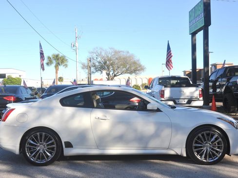 Used 2011 INFINITI G37 Journey w/ Premium Pkg image 38