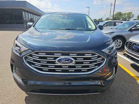Used 2024 Ford Edge Titanium AWD/4WD image 7