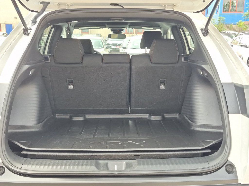 Used 2024 Honda HR-V Sport image 29