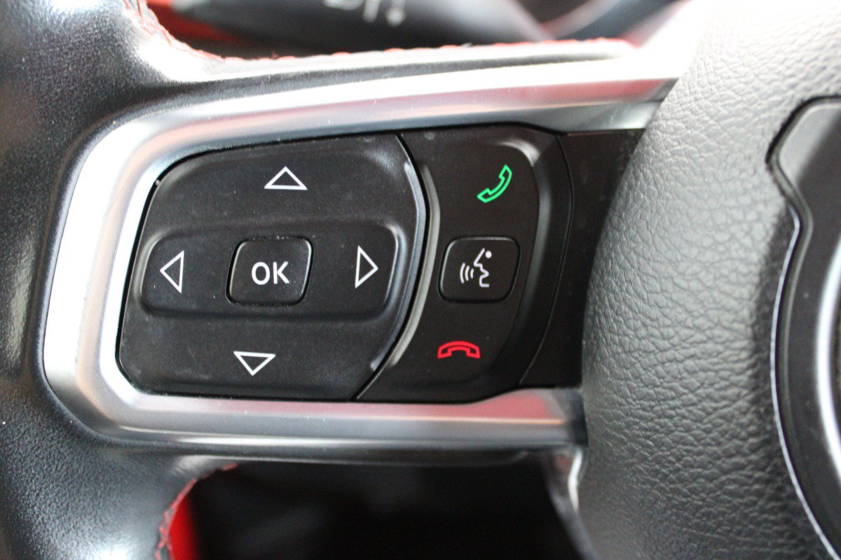 Used 2020 Jeep Gladiator Rubicon AWD/4WD image 16