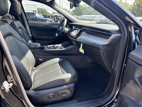 New 2026 Jeep Cherokee Limited AWD/4WD image 13