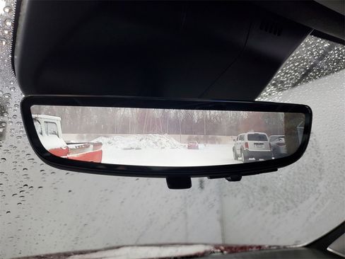 Used 2021 Cadillac Escalade Premium Luxury Platinum image 29