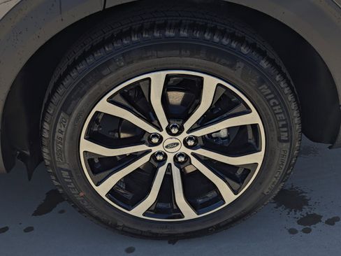 New 2026 Ford Explorer ST-Line RWD image 7