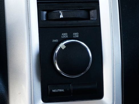 Used 2012 RAM 2500 SLT image 29