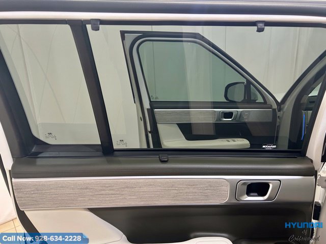Used 2025 Hyundai Santa Fe Calligraphy AWD/4WD image 13
