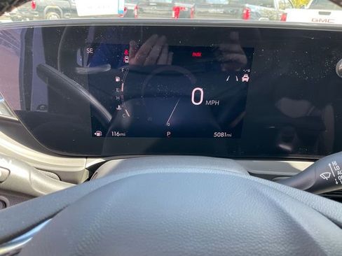 Used 2024 Buick Envista Avenir FWD image 11