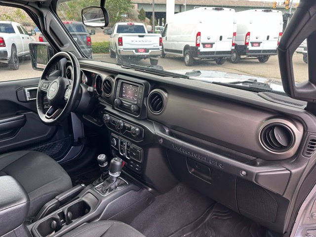 Used 2020 Jeep Wrangler Unlimited Sport AWD/4WD image 17
