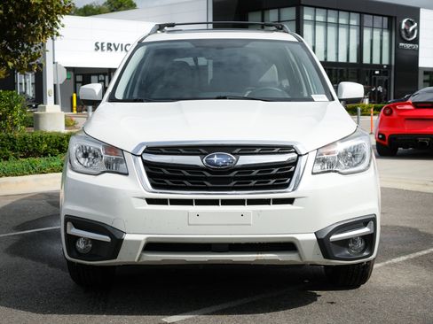 Used 2017 Subaru Forester 2.5i Limited image 5