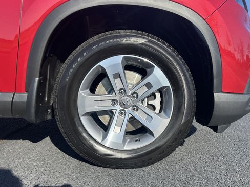 Used 2025 Honda Pilot EX-L image 33