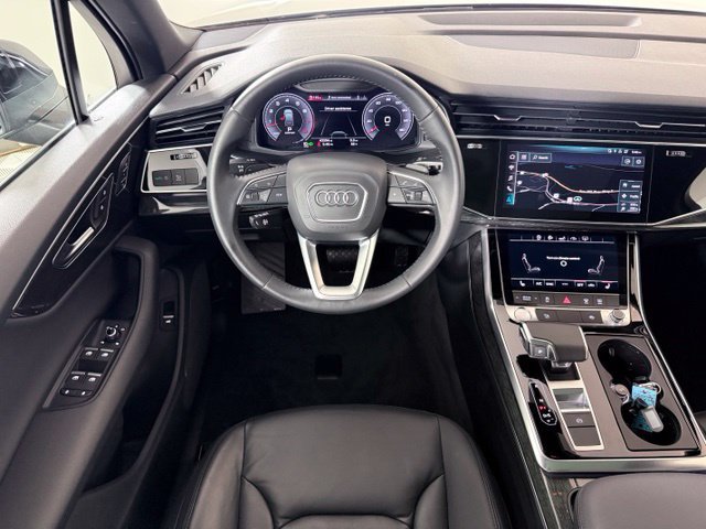 Used 2020 Audi Q7 3.0T Premium w/ Convenience Package AWD/4WD image 11