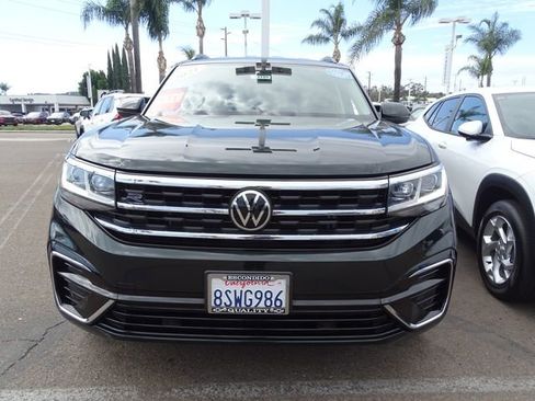 Used 2021 Volkswagen Atlas SE w/ Towing Package image 4