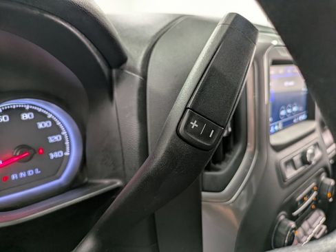 Used 2020 Chevrolet Silverado 1500 Custom w/ Custom Value Package AWD/4WD image 19