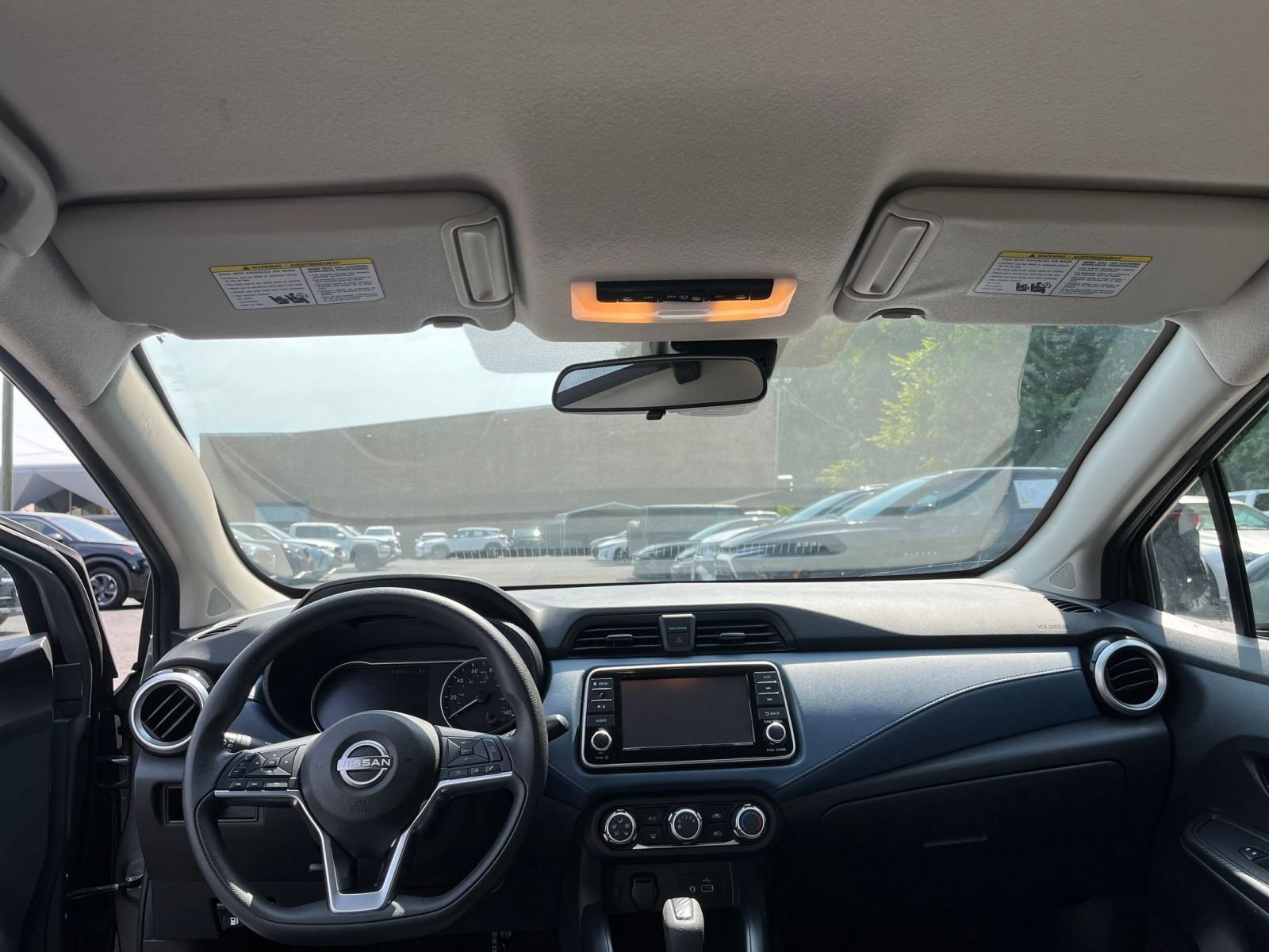 Used 2025 Nissan Versa SV FWD image 34