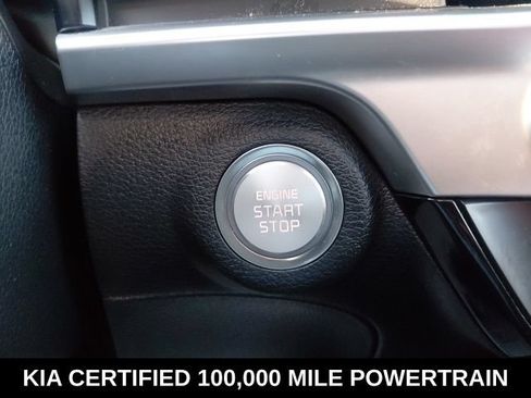 Certified 2023 Kia Telluride S w/ S Sunroof Package FWD image 18