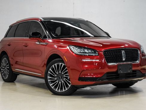 Used 2022 Lincoln Corsair AWD w/ Premium Package image 9