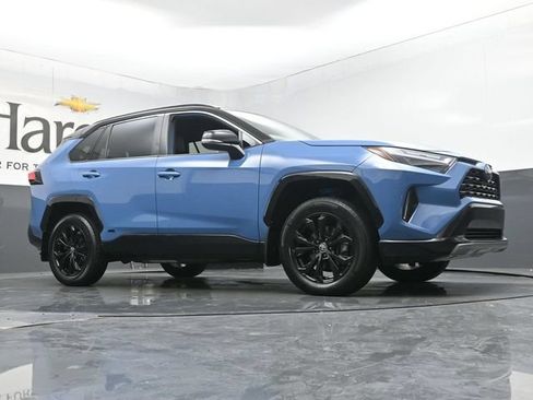 Used 2024 Toyota RAV4 XSE w/ Weather Package AWD/4WD image 2