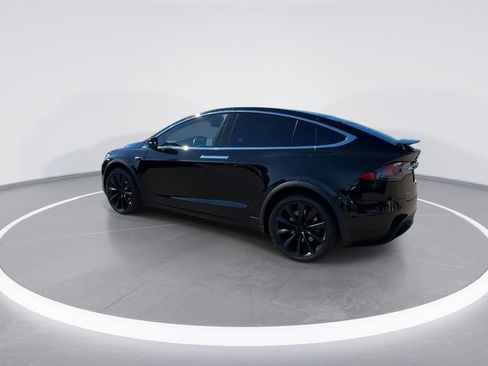 Used 2018 Tesla Model X 100D image 12