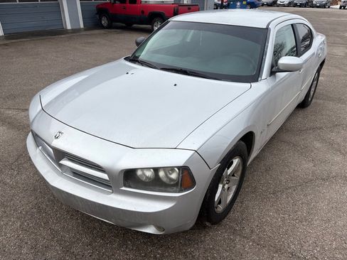 Used 2010 Dodge Charger SXT image 7