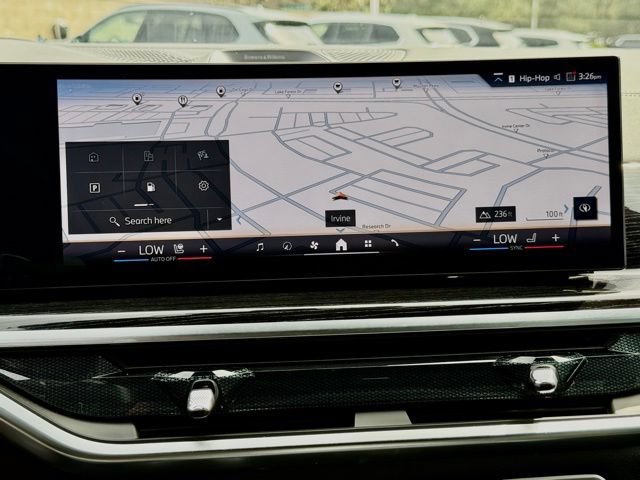 Used 2026 BMW X7 xDrive40i w/ M Sport Package AWD/4WD image 31