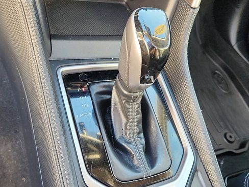 Used 2022 Subaru Forester Limited image 15