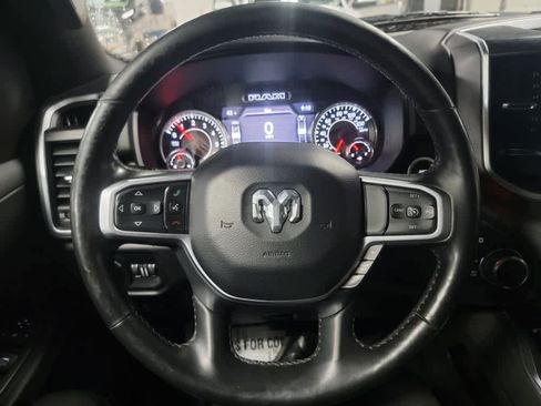 Used 2019 RAM 1500 Big Horn image 16