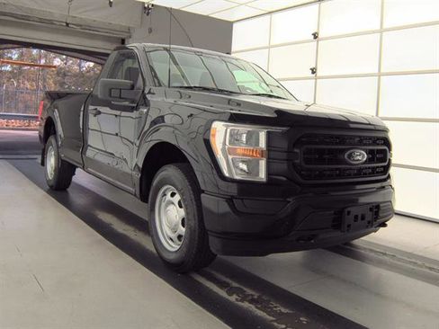 Used 2022 Ford F150 XL image 2