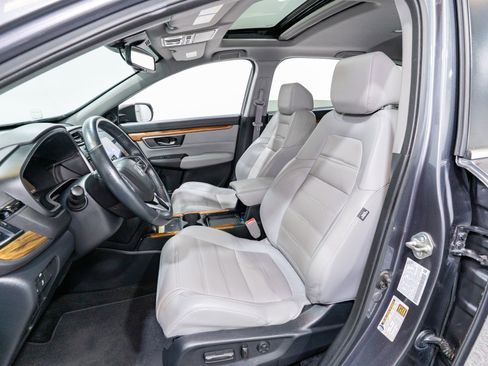 Used 2020 Honda CR-V Touring image 16