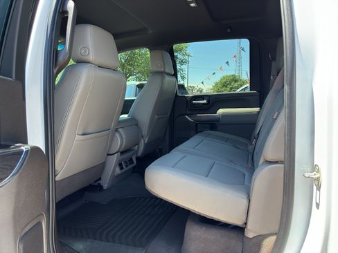 Used 2020 Chevrolet Silverado 2500 LTZ w/ Gooseneck/5TH Wheel Package AWD/4WD image 19