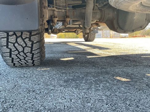 Used 2016 Ford F250 Lariat image 14