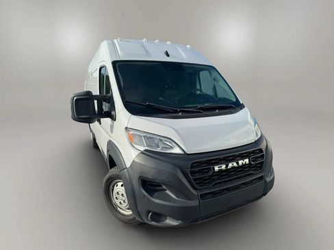 Used 2023 RAM ProMaster 3500 FWD image 2