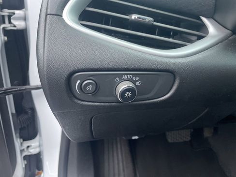 Certified 2024 Chevrolet Malibu LT image 16