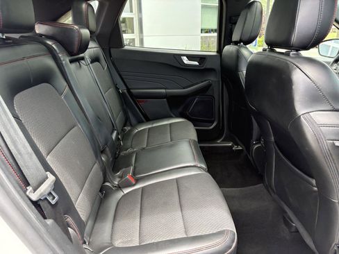 Used 2023 Ford Escape ST-Line w/ Tech Pack #1 AWD/4WD image 22