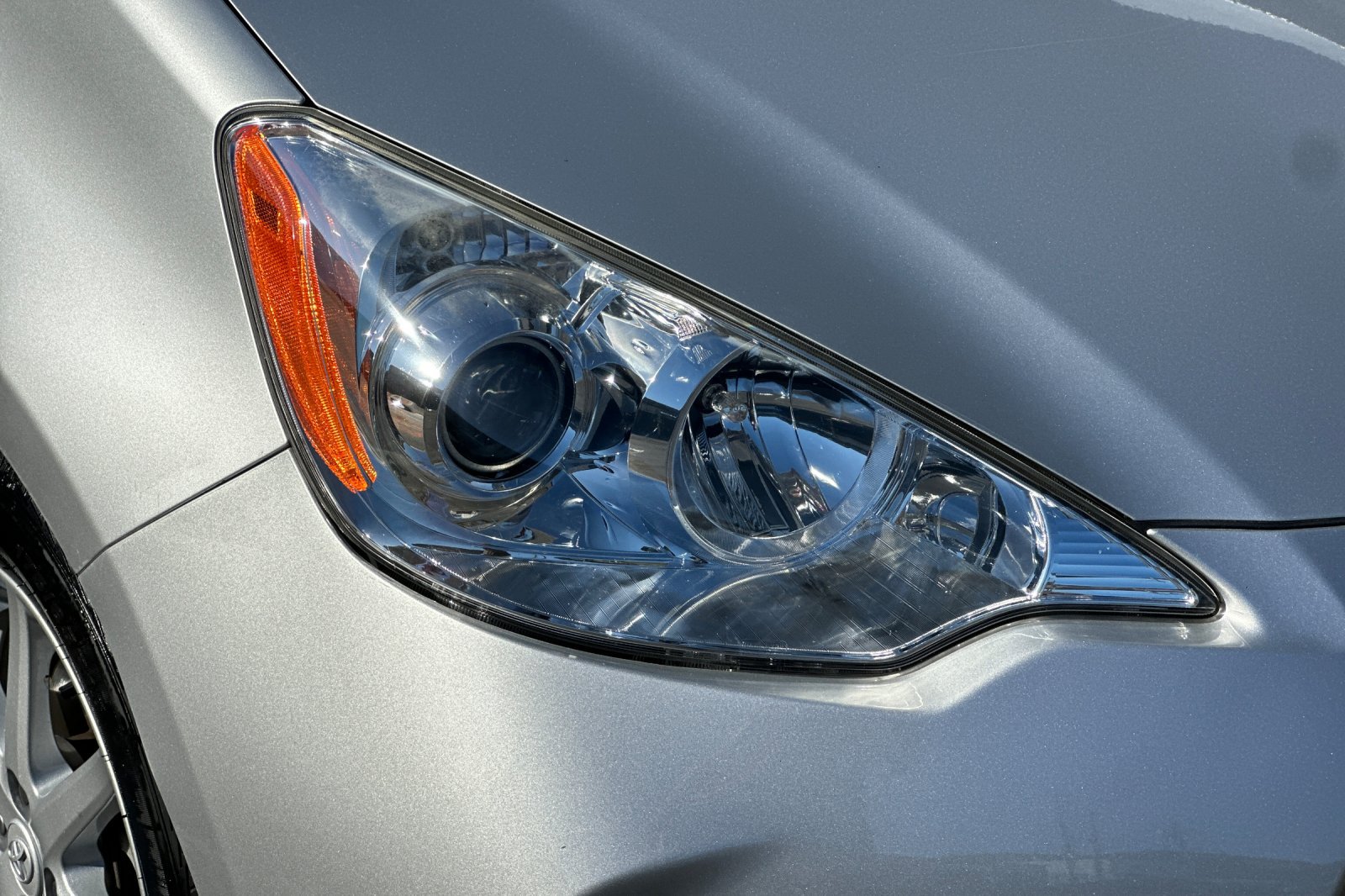Used 2012 Toyota Prius C Three FWD image 12