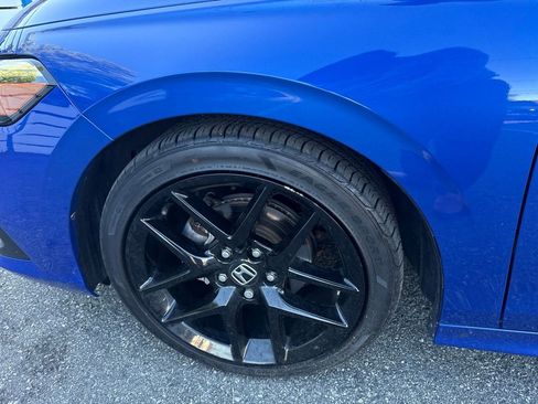 Used 2023 Honda Civic Sport image 19