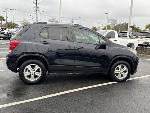 Certified 2022 Chevrolet Trax LT w/ Premium Seat Package image 26