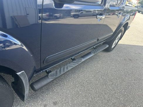 Used 2007 Nissan Frontier LE RWD image 7