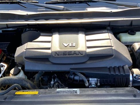 Used 2022 Nissan Titan Platinum Reserve w/ Moonroof Package AWD/4WD image 32