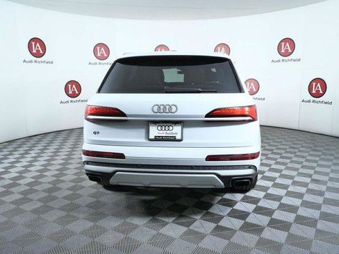 Used 2025 Audi Q7 3.0T Premium Plus AWD/4WD image 7