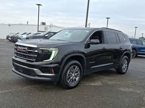 Used 2025 GMC Acadia Elevation FWD image 6