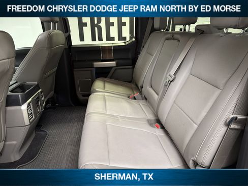 Used 2016 Ford F150 Lariat w/ Equipment Group 502A Luxury AWD/4WD image 9