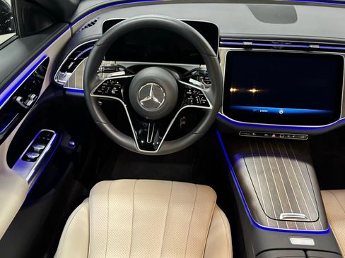 New 2026 Mercedes-Benz E 350 4MATIC Sedan image 13