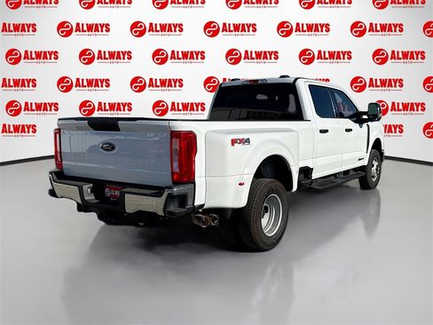 Used 2023 Ford F350 XLT w/ FX4 Off-Road Package image 6