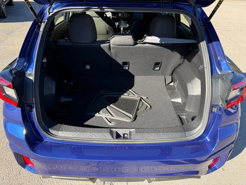 Used 2024 Subaru Impreza 2.0i image 7