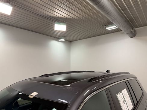 Used 2024 Jeep Grand Cherokee L Overland w/ Trailer Tow Package image 42